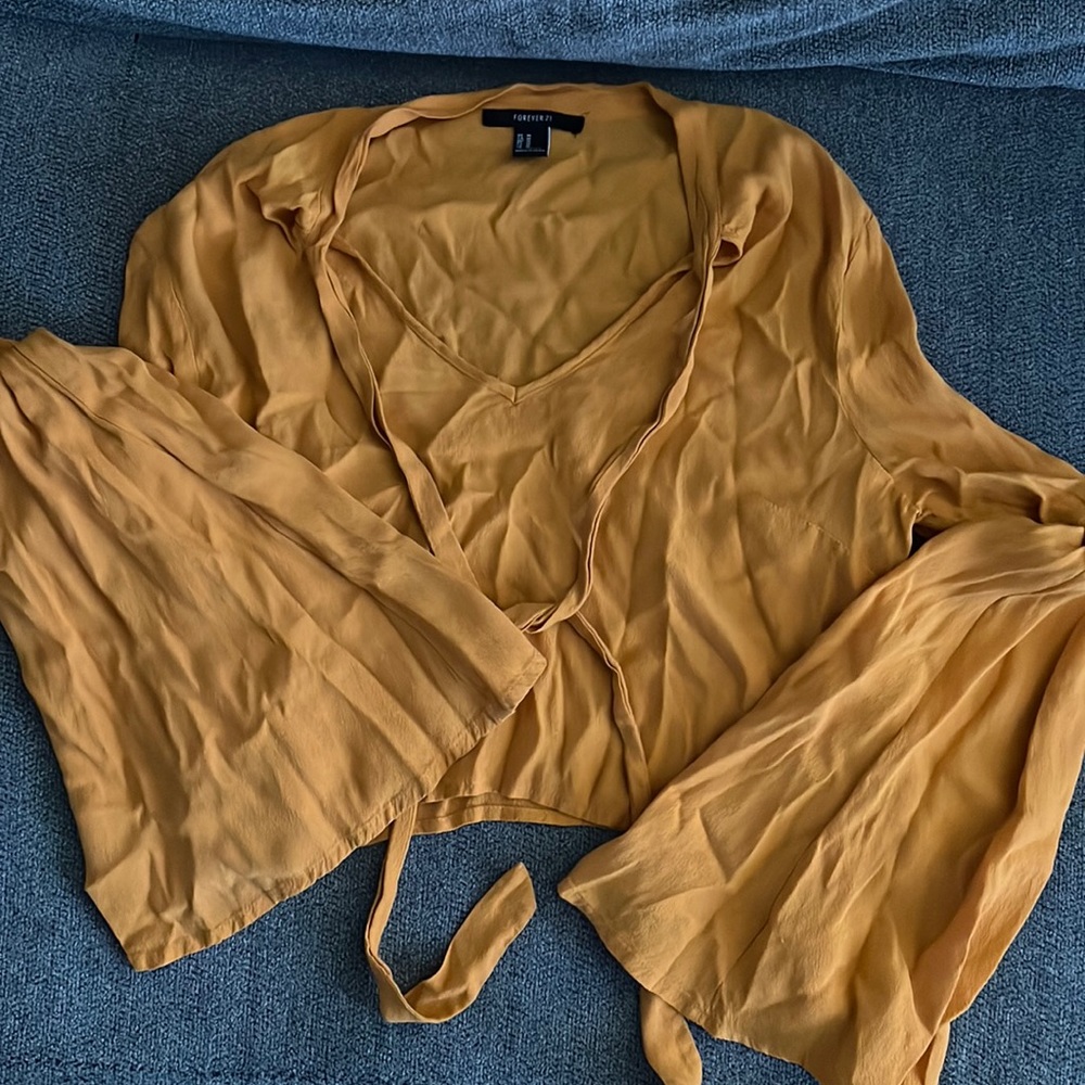 Forever 21 top